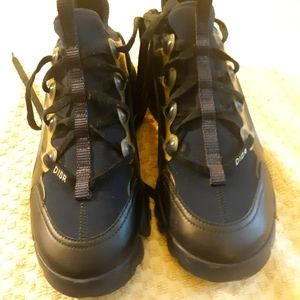 Christian Dior Sneakers Size 7